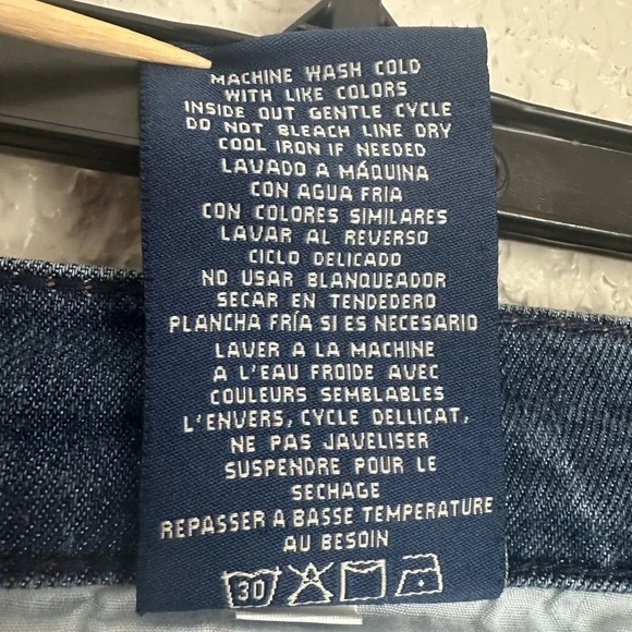 Seven7| Girlfriend Jeweled Star Stud Jeans| Size 10 - Picture 8 of 9